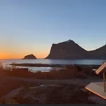 Panorama Lofoten With Jacuzzi Magic View *