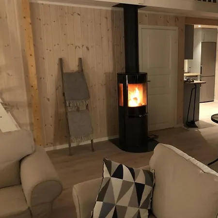 Panorama Lofoten With Jacuzzi Magic View * Offersoya