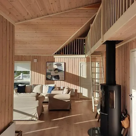 Panorama Lofoten With Jacuzzi Magic View Vakantiehuis