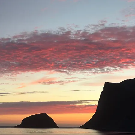 Panorama Lofoten With Jacuzzi Magic View بيت للعطل Offersoya