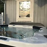 Panorama Lofoten With Jacuzzi Magic View *
